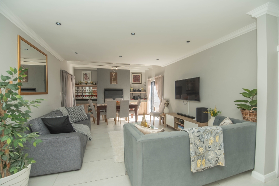 3 Bedroom Property for Sale in Salisbury Park Eastern Cape